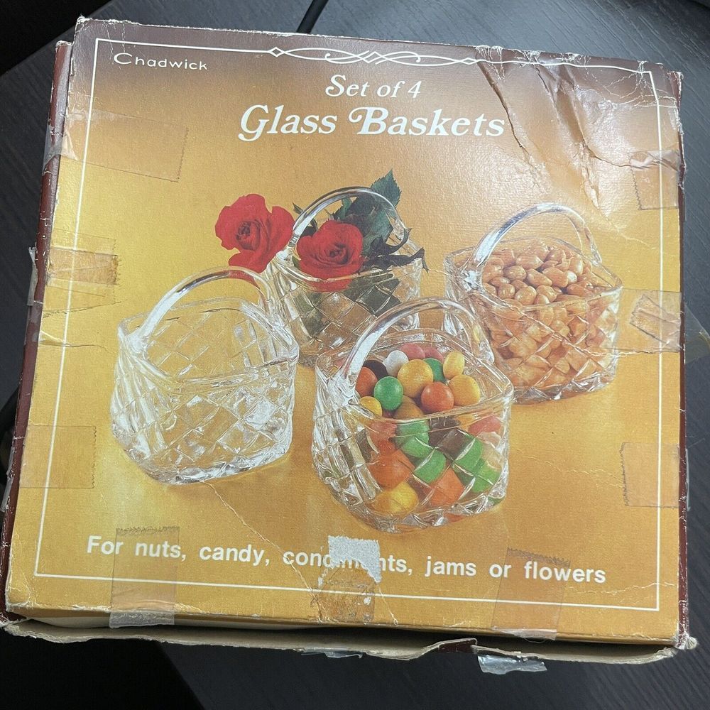 Chadwick Vintage Set Of 4‎ Glass Baskets